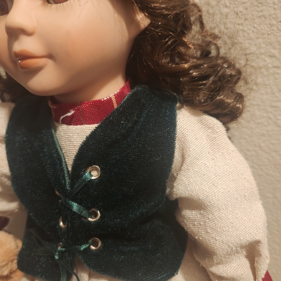 2007 Special Edition Vintage "Crystal" Porcelain Doll Collectible - Picture 13 of 13